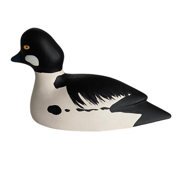 Duck Decoy Black and White Small Hand Painted and Signed Ceramic Figurine - Picture 3 of 10